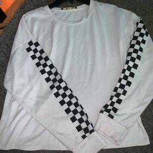 checkered sweatshirt .